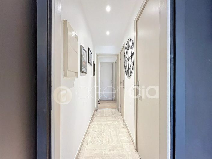 Image No.25-2 Bed Apartment for sale