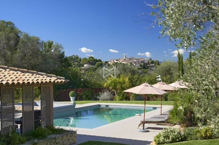 Image No.3-5 Bed House for sale