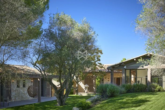 Image No.5-5 Bed House for sale