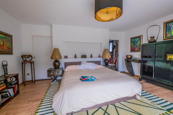 Image No.19-4 Bed House for sale