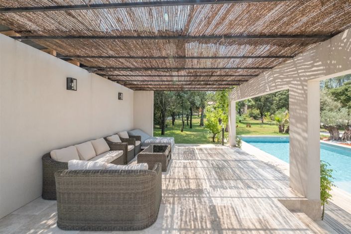 Image No.23-7 Bed House for sale