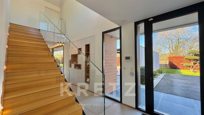 Image No.4-4 Bed House for sale