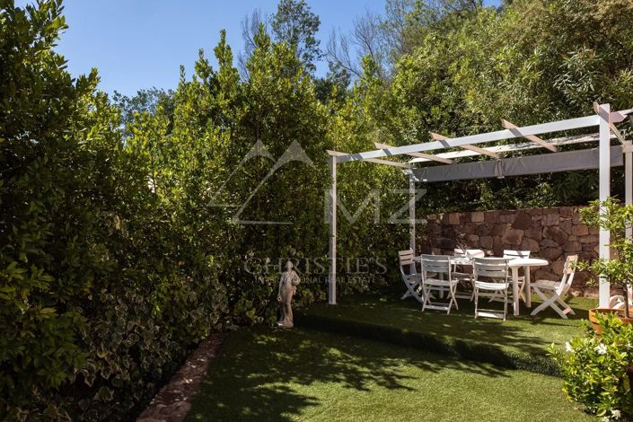 Image No.7-4 Bed House for sale