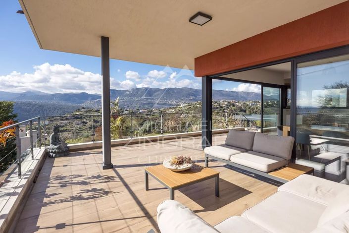 Image No.5-7 Bed House for sale