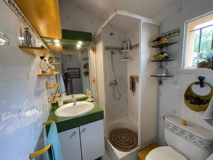 Image No.13-1 Bed Apartment for sale