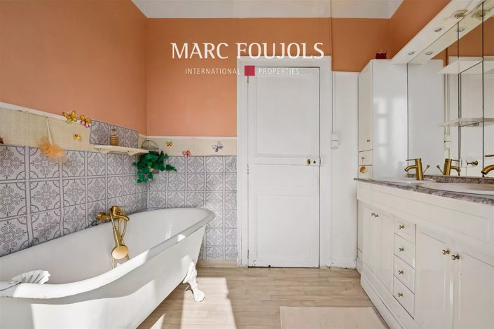 Image No.11-6 Bed House for sale