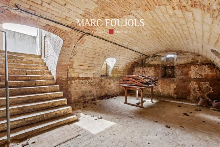 Image No.14-6 Bed House for sale