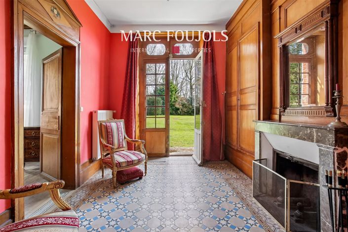 Image No.5-6 Bed House for sale