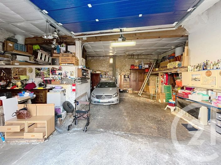 Image No.8-2 Bed House for sale