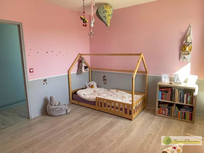 Image No.14-4 Bed House for sale