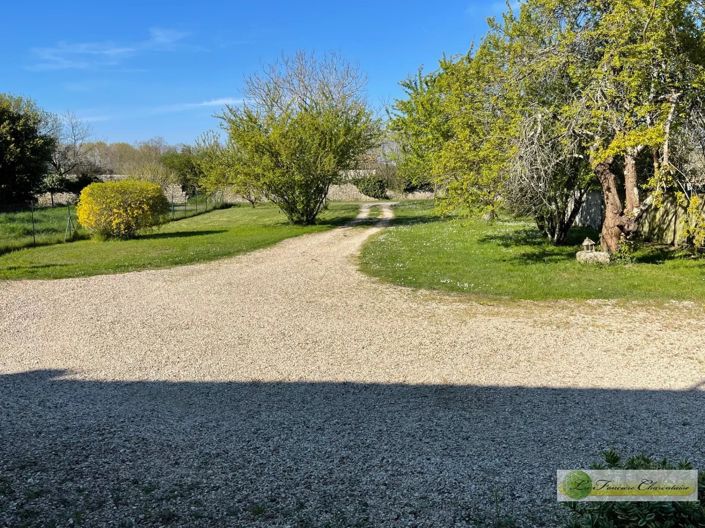 Image No.19-4 Bed House for sale