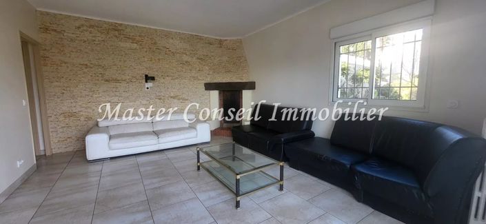 Image No.16-House for sale