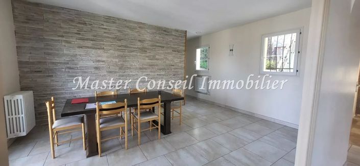 Image No.17-House for sale