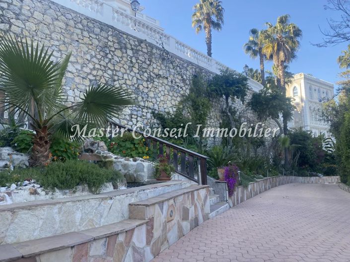 Image No.4-House for sale