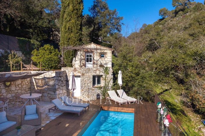 Image No.18-8 Bed House for sale