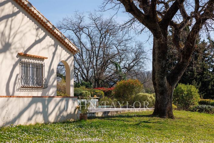 Image No.15-4 Bed House for sale