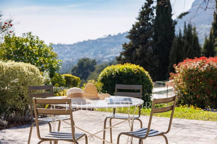 Image No.3-4 Bed House for sale