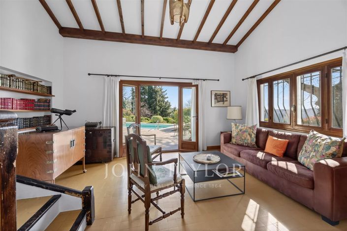 Image No.7-4 Bed House for sale