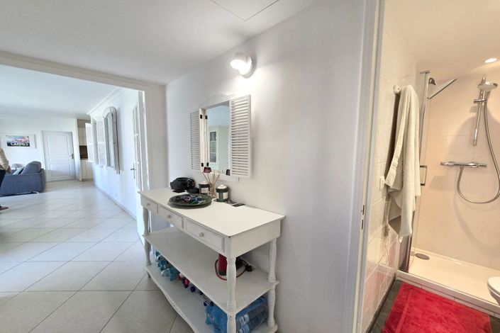 Image No.16-Appartement de 2 chambres à vendre à Cannes