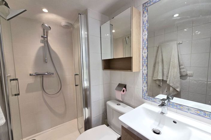 Image No.17-Appartement de 2 chambres à vendre à Cannes