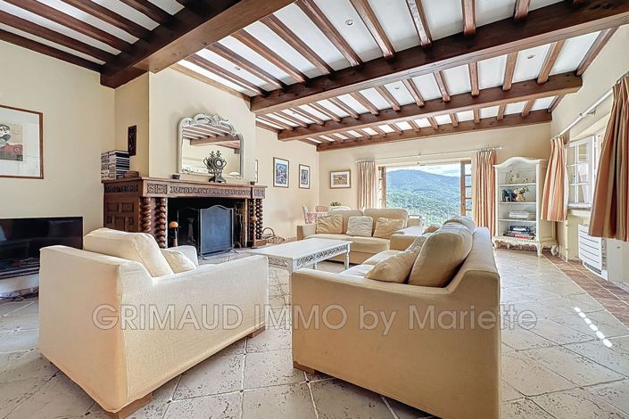 Image No.14-7 Bed House for sale