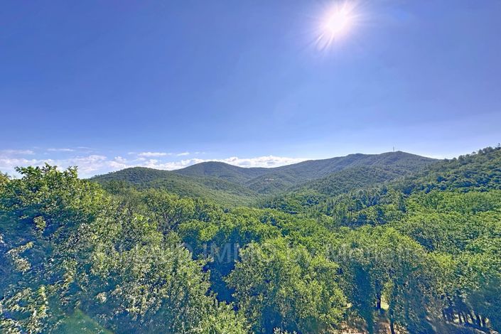 Image No.3-7 Bed House for sale