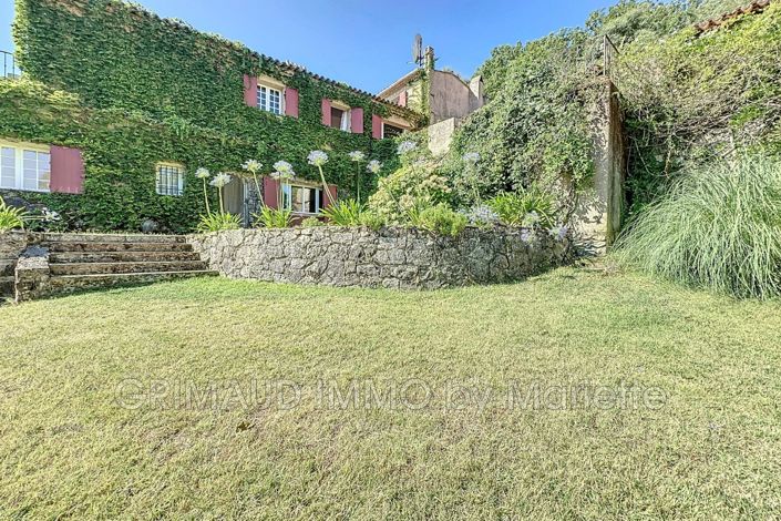 Image No.4-7 Bed House for sale