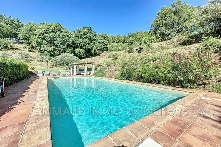 Image No.6-7 Bed House for sale