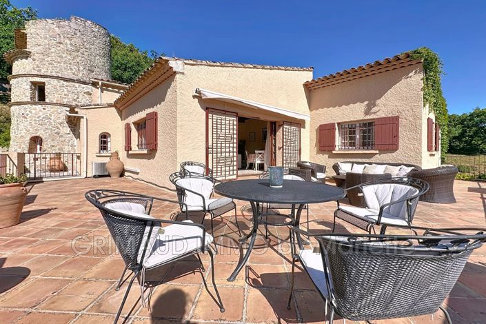 Image No.7-7 Bed House for sale