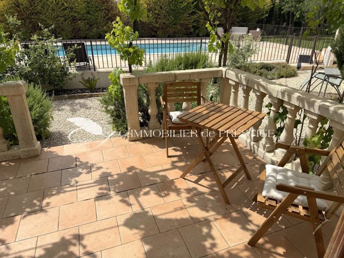 Image No.18-4 Bed House for sale