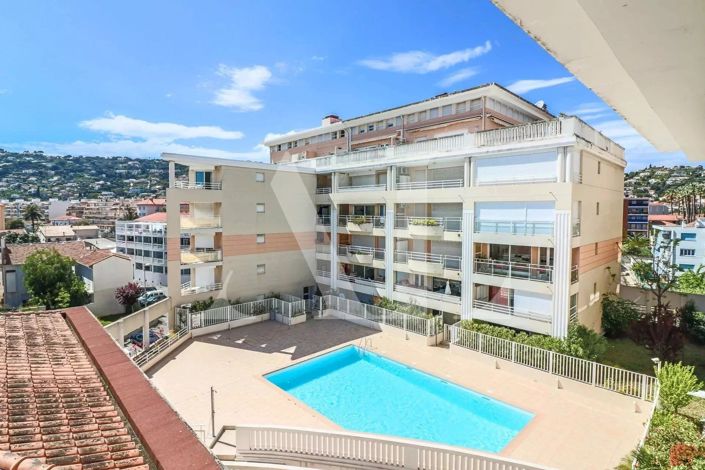 Image No.7-Appartement de 2 chambres à vendre à Golfe Juan