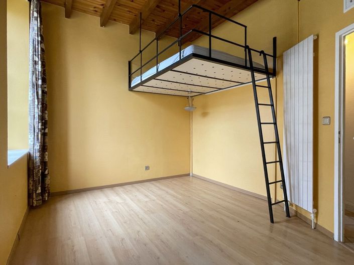 Image No.13-8 Bed Property for sale