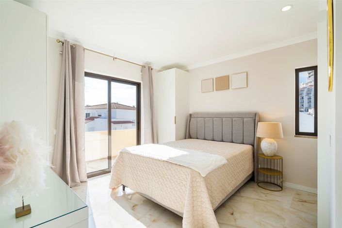 Image No.13-2 Bed Apartment for sale