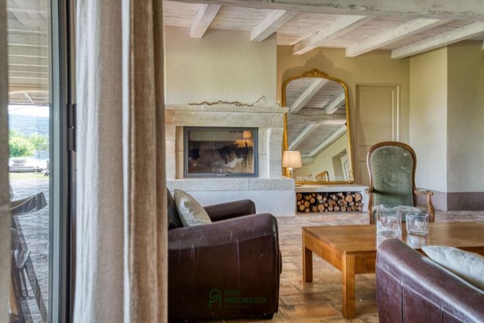 Image No.17-10 Bed House for sale