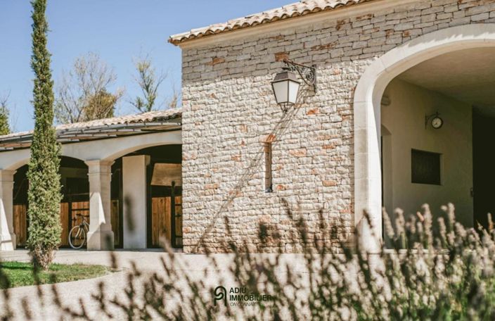 Image No.4-10 Bed House for sale