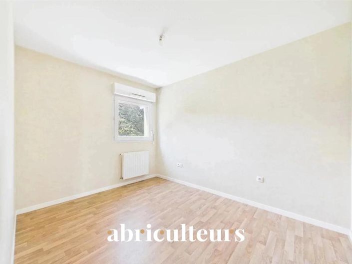 Image No.10-4 Bed Apartment for sale