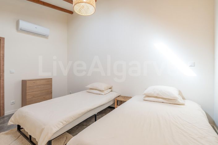 Image No.17-2 Bed Apartment for sale