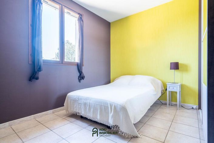 Image No.12-1 Bed House for sale