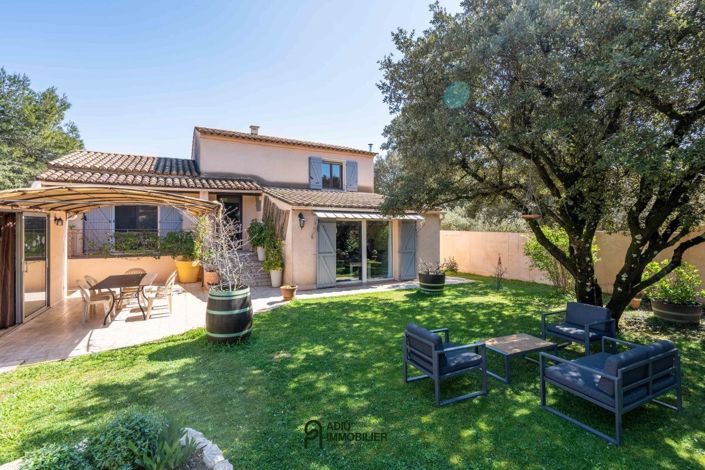 Image No.2-3 Bed House for sale