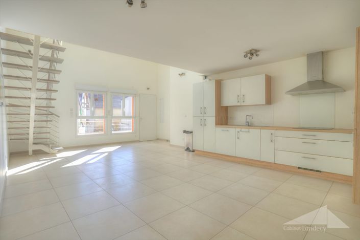 Image No.3-Appartement de 3 chambres à vendre à Sergy