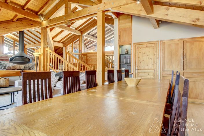 Image No.12-7 Bed House for sale