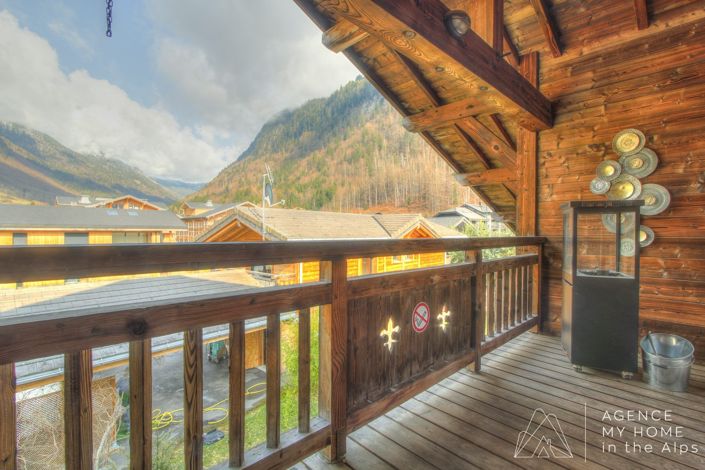 Image No.13-7 Bed House for sale