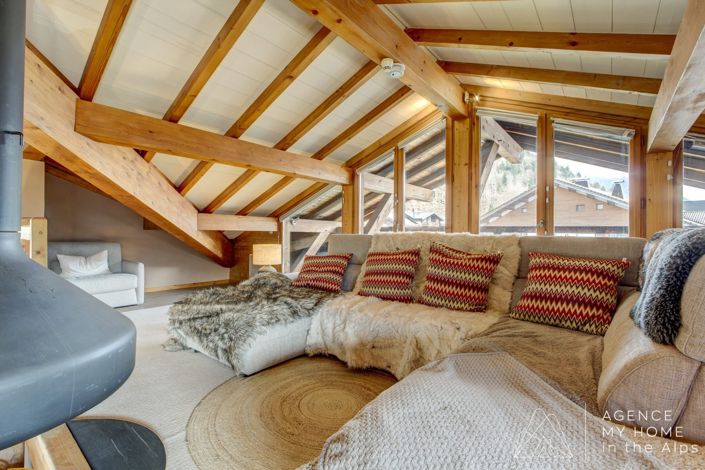 Image No.15-7 Bed House for sale