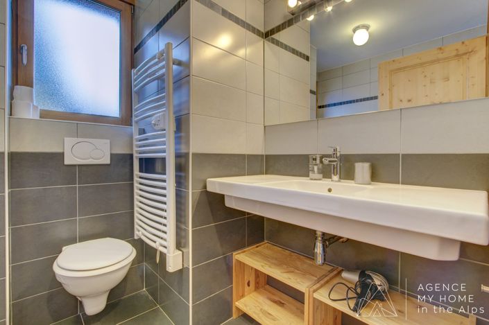 Image No.22-7 Bed House for sale