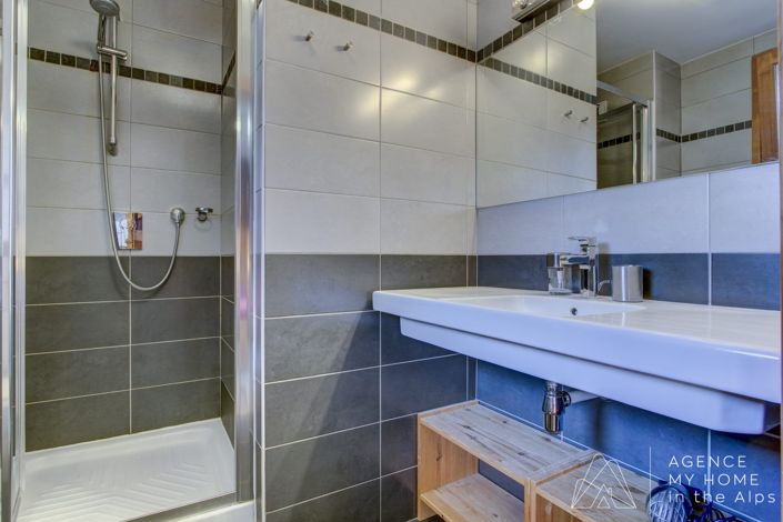 Image No.29-7 Bed House for sale