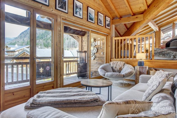 Image No.3-7 Bed House for sale