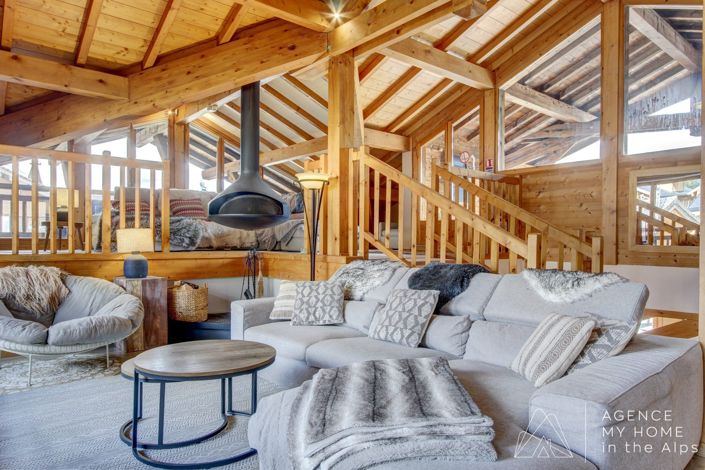 Image No.9-7 Bed House for sale