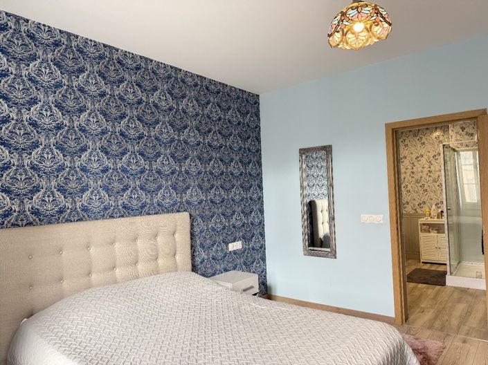 Image No.13-7 Bed House for sale