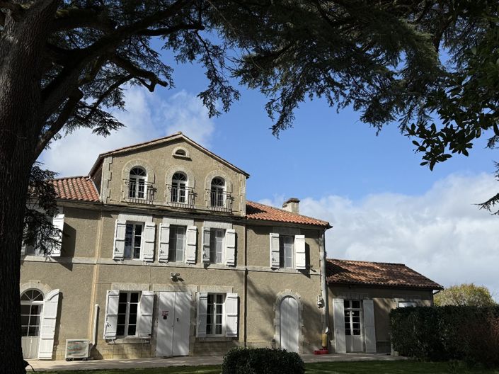 Image No.2-7 Bed House for sale