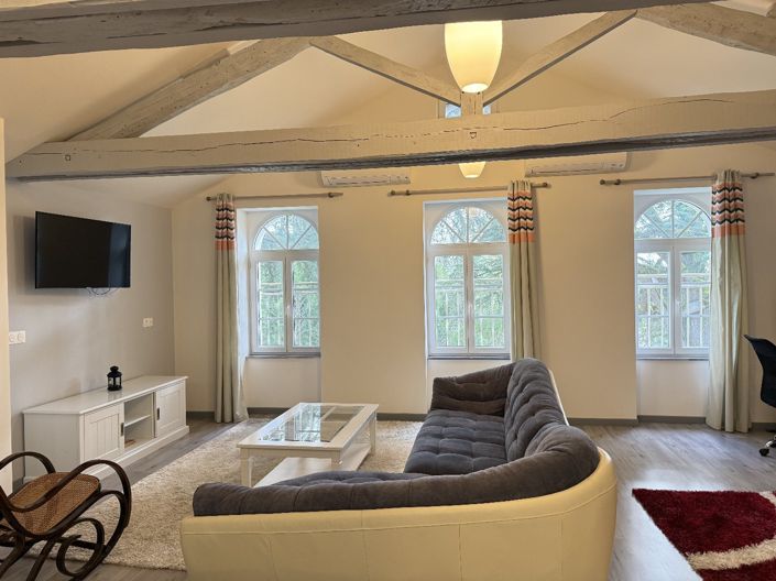 Image No.20-7 Bed House for sale